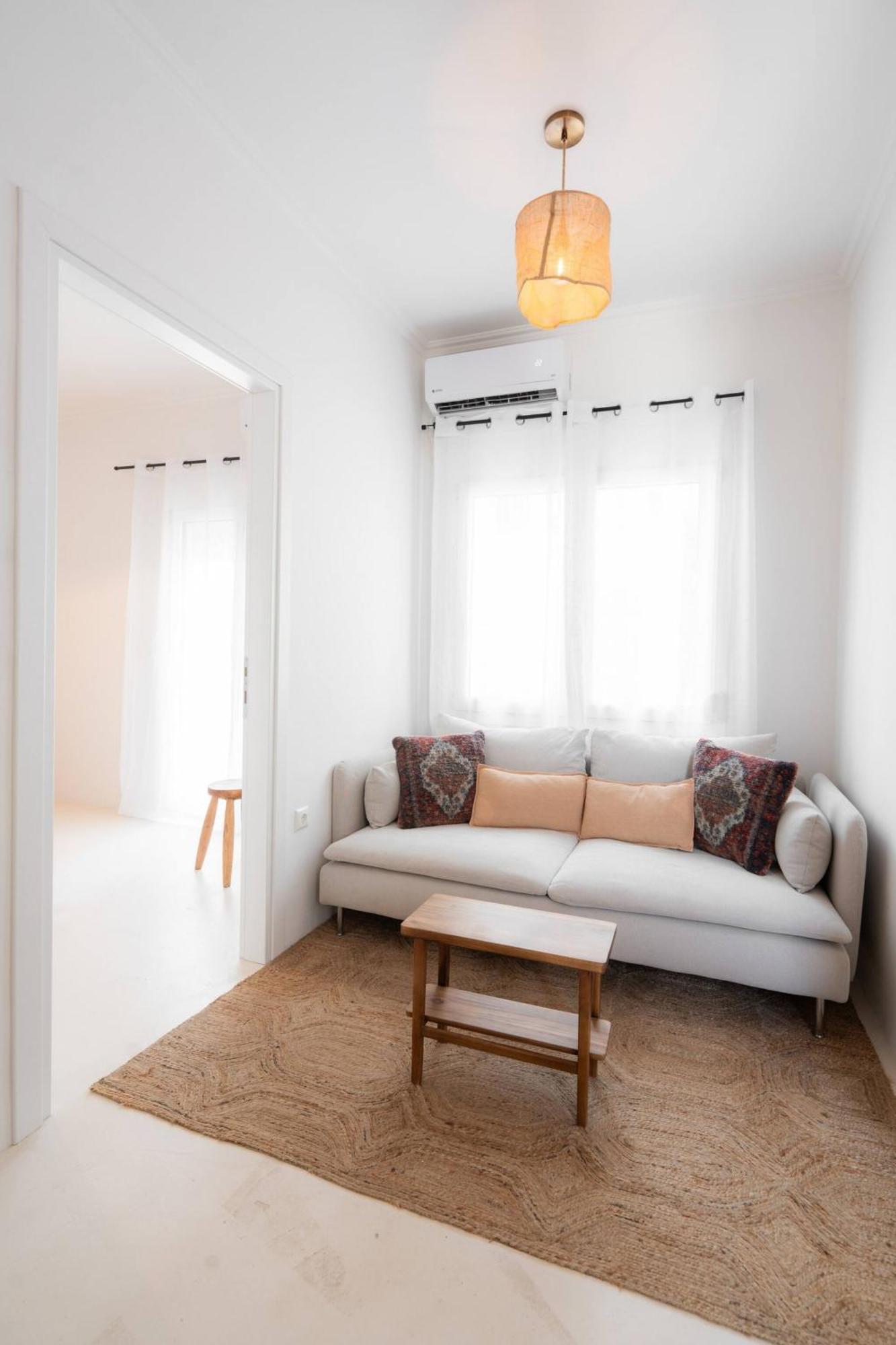 Prime Location 1-bedroom דירה